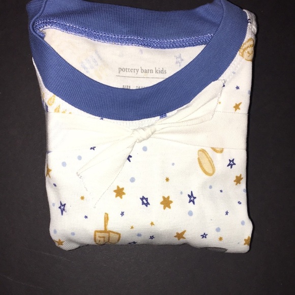 Pottery Barn Kids Hanukkah Organic Pajama Set! Child’s Size 6 FREE GIFT WRAPPING - Picture 2 of 4